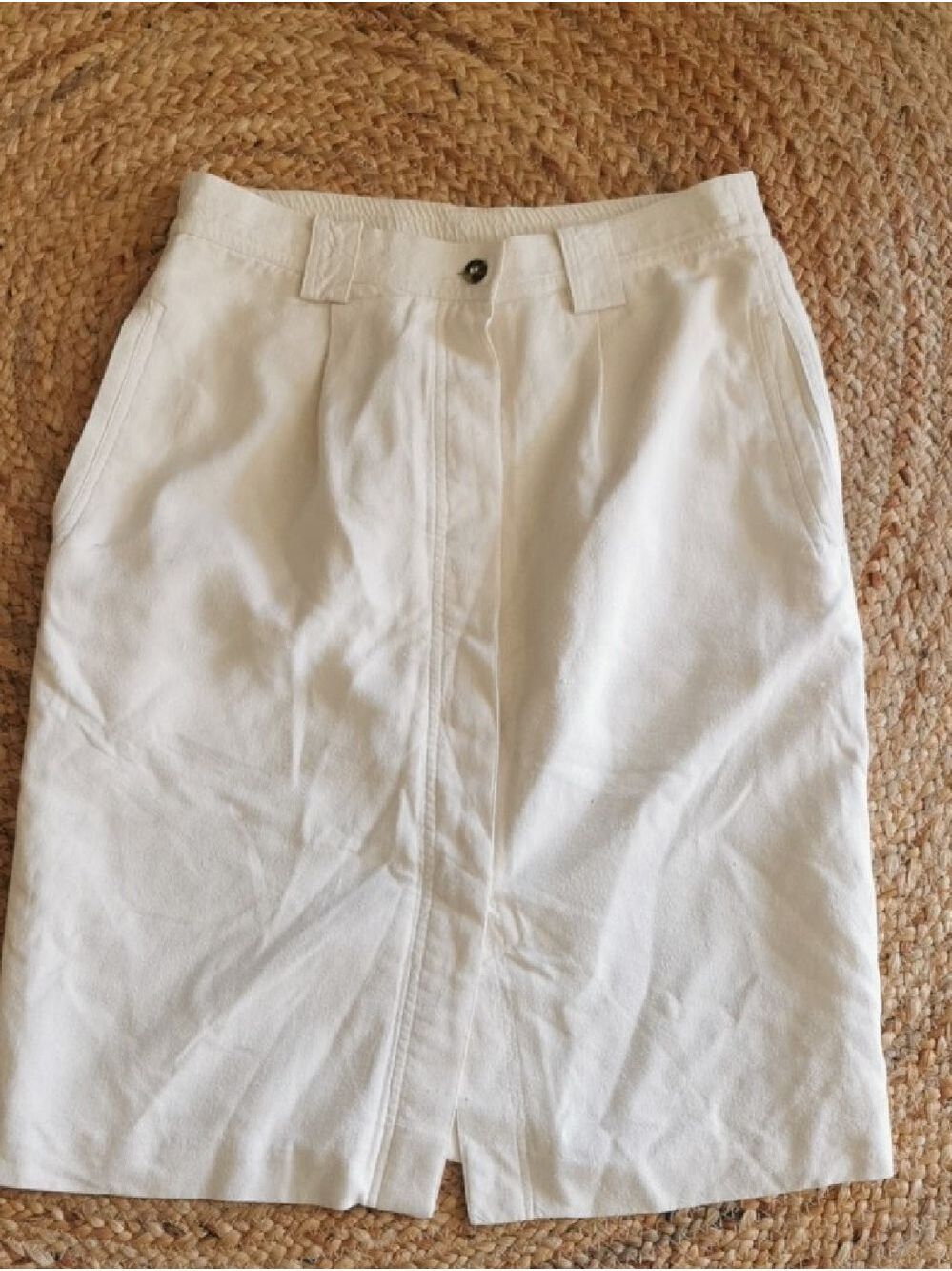 Vintage 90s EVIDENCE Beige 100% Silk Pencil Skirt with Buttons in Front. Size 9
